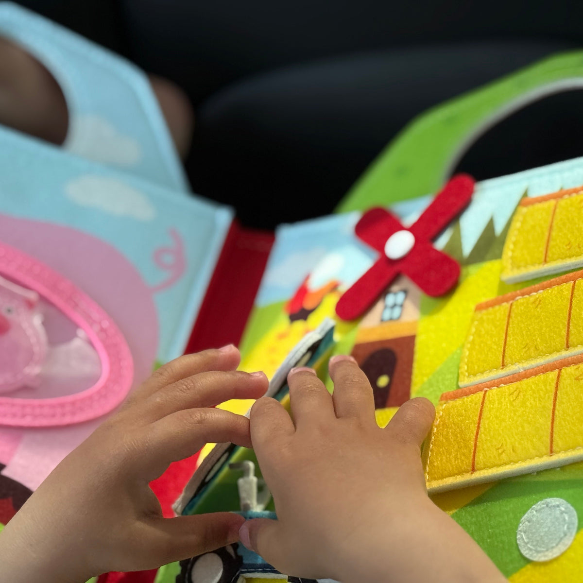 Aktivitets og følebog Gårdliv fra Hemmingsen Kids, billede 4