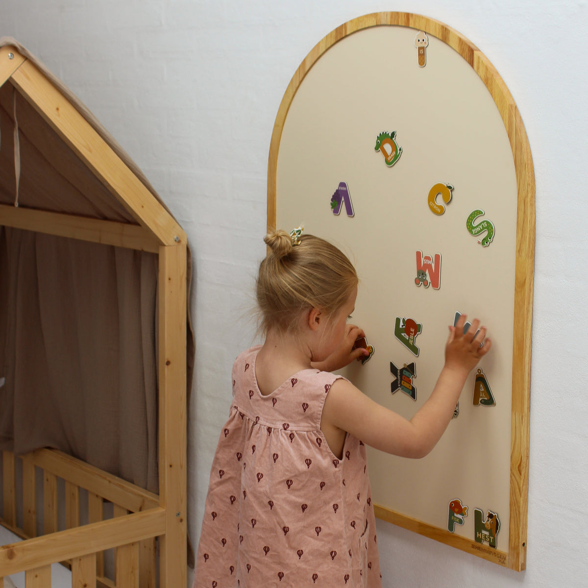 Magnettavle i Egetræ fra Hemmingsen Kids, billede 4