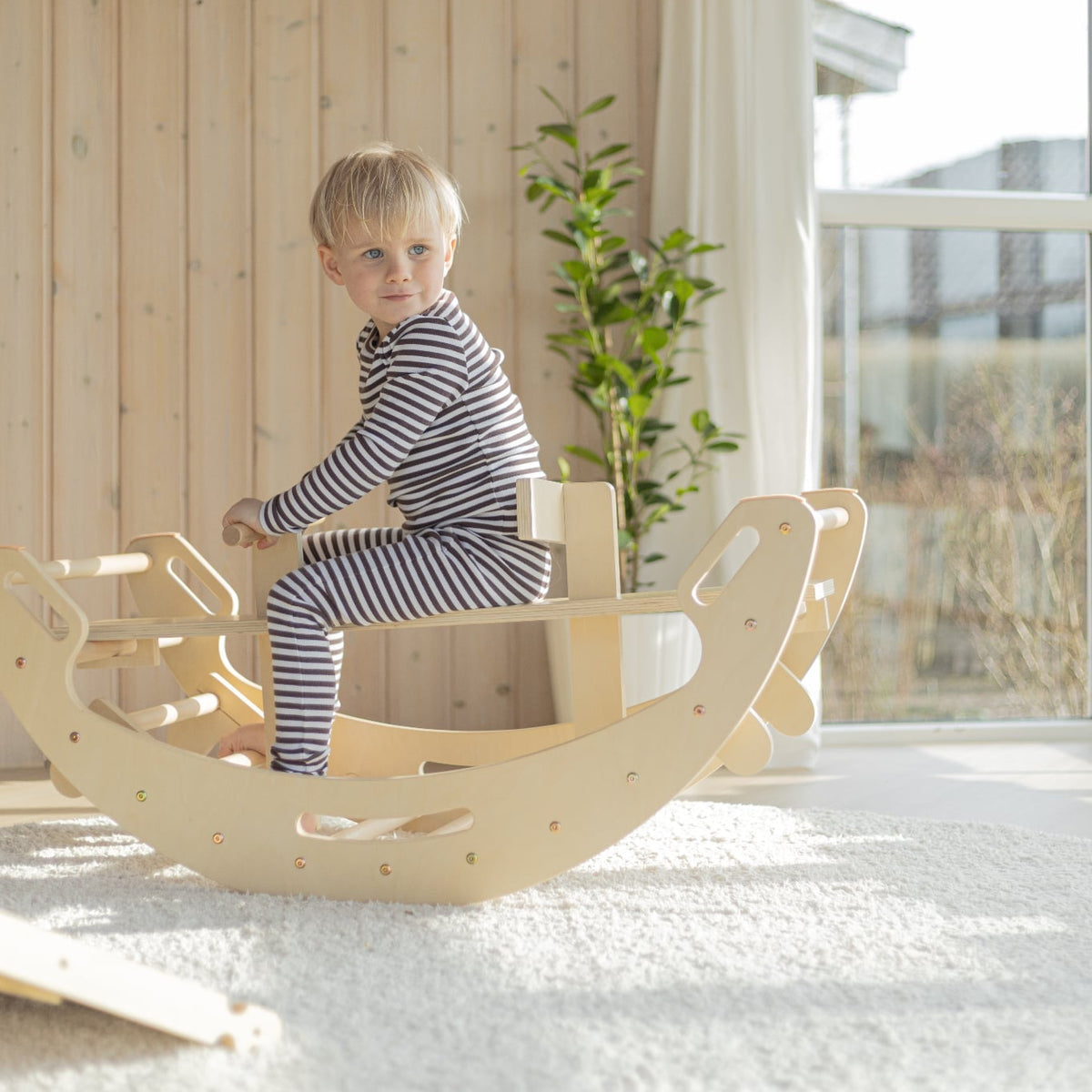Gyngehest til Luna Klatrebue fra Hemmingsen Kids