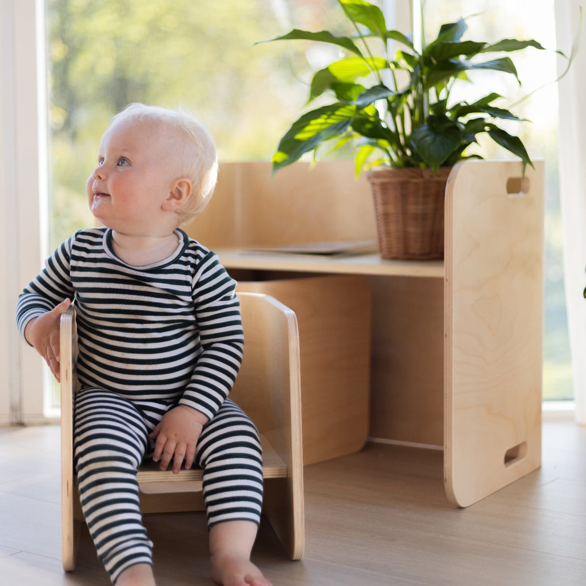 Noah Bord & Stolesæt – multifunktionelt møbel i træ fra Hemmingsen Kids, billede 6