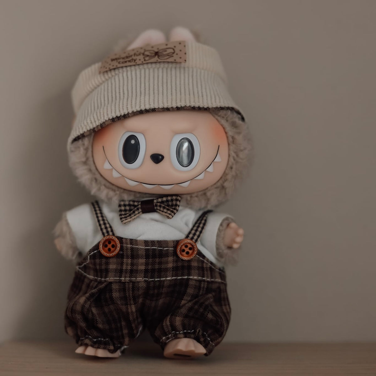Labubu Tøjsæt- Vintage Explorer Look fra Hemmingsen Kids