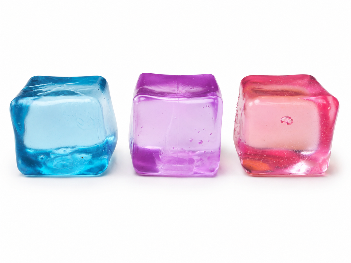 Squishy Ice Cube – Blød Stressbold med Isterning-look fra Hemmingsen Kids, billede 3