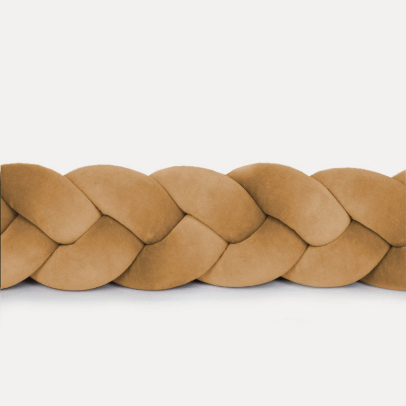 Sengerand, 3-strenget fletning- Toffee fra Hemmingsen Kids